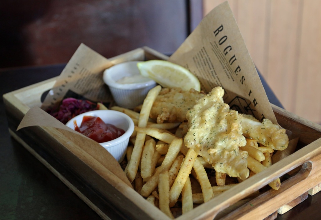 Halibut Fish and Chips_Rogue